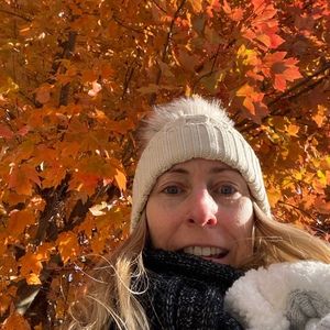 Meet your Posher, Sharon